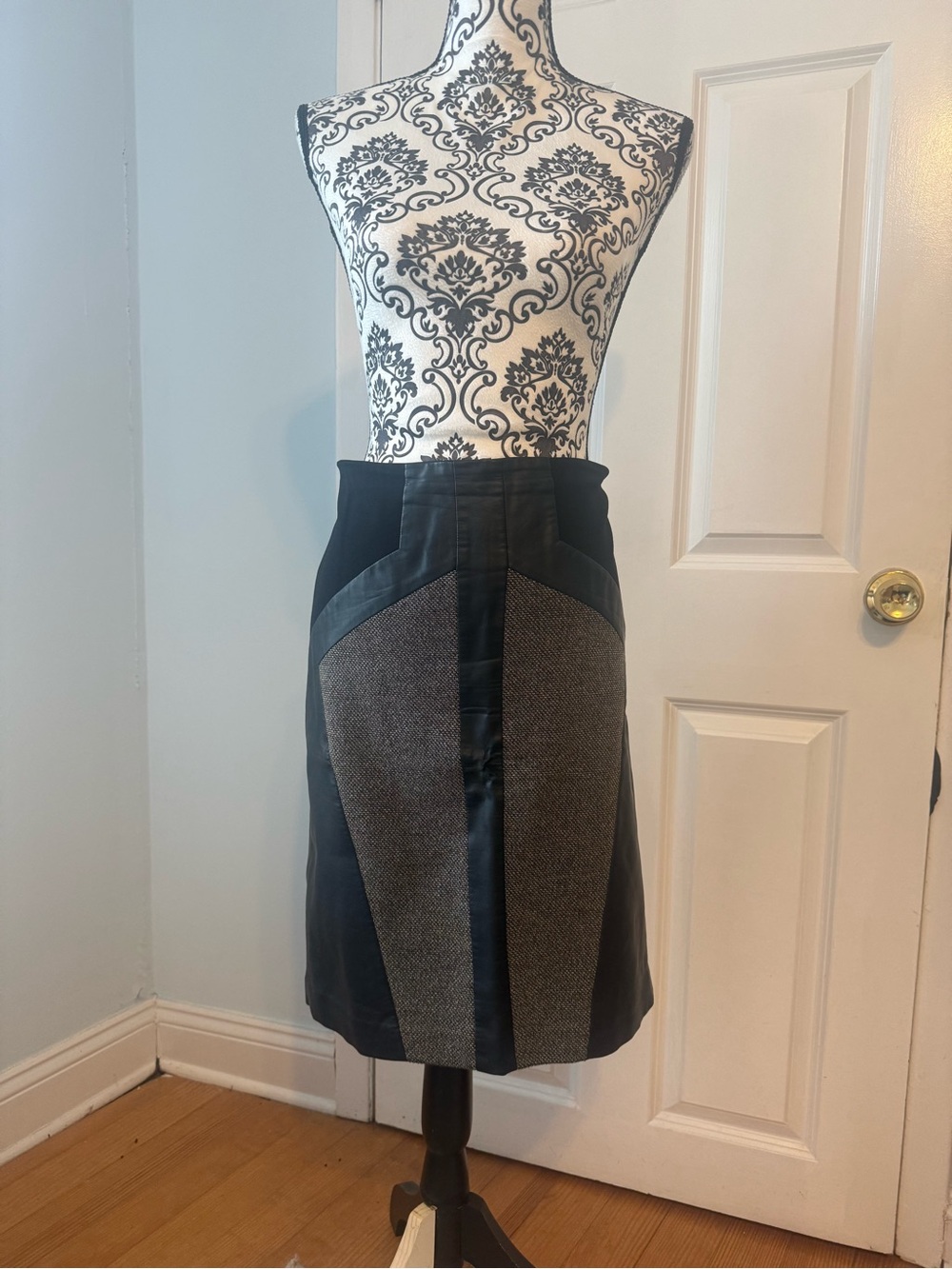 Classic Black Faux leather and Gray Panel Pencil Skirt